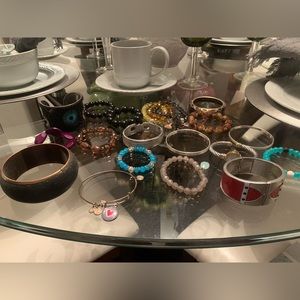 Bracelet lot!! There are 20